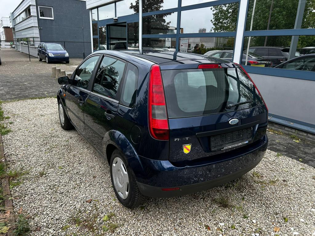 Ford fiesta benzine met keuring verkoop, Achat, 4 portes, Entreprise, Boîte manuelle