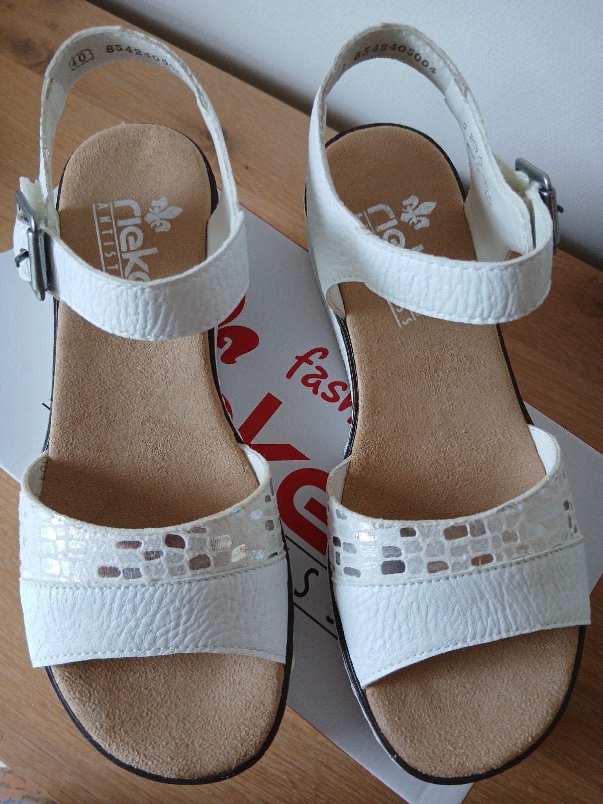 Rieker sandalen nieuw maat 40, Ophalen of Verzenden