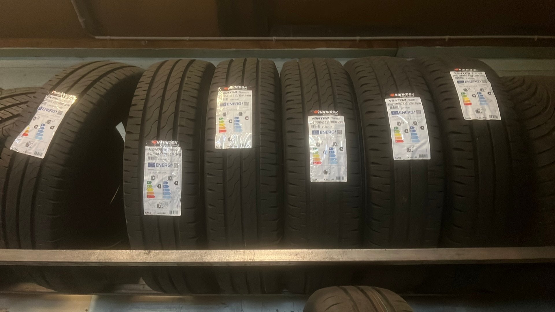 Banden 195/75-16C Hankook Zommer Banden, Autos : Pièces & Accessoires, Enlèvement