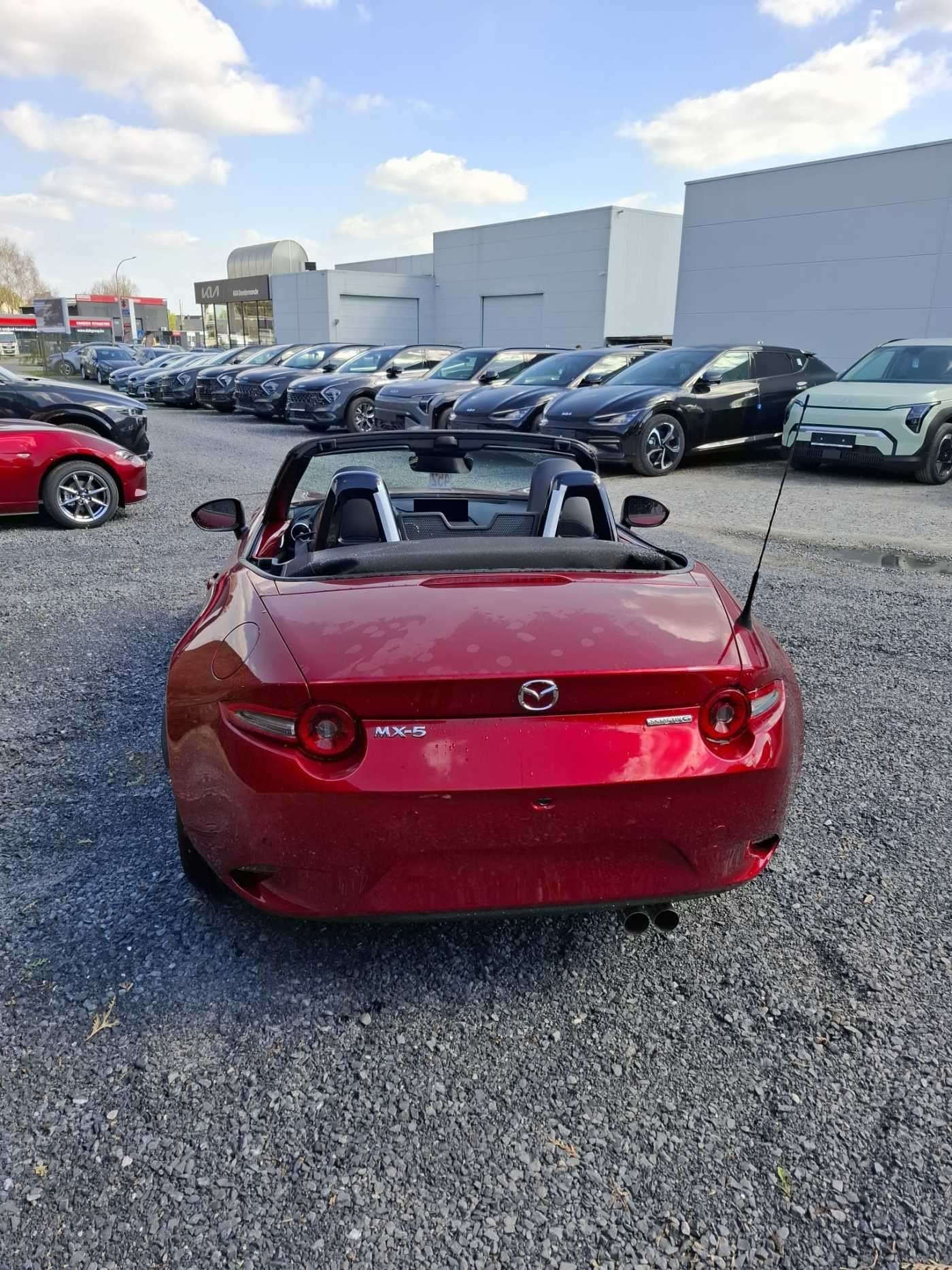Mazda MX-5 1.5i Skyactiv-G Exclusive Line, Auto's, Cabriolet, Handgeschakeld, Nieuw, 2 zetels