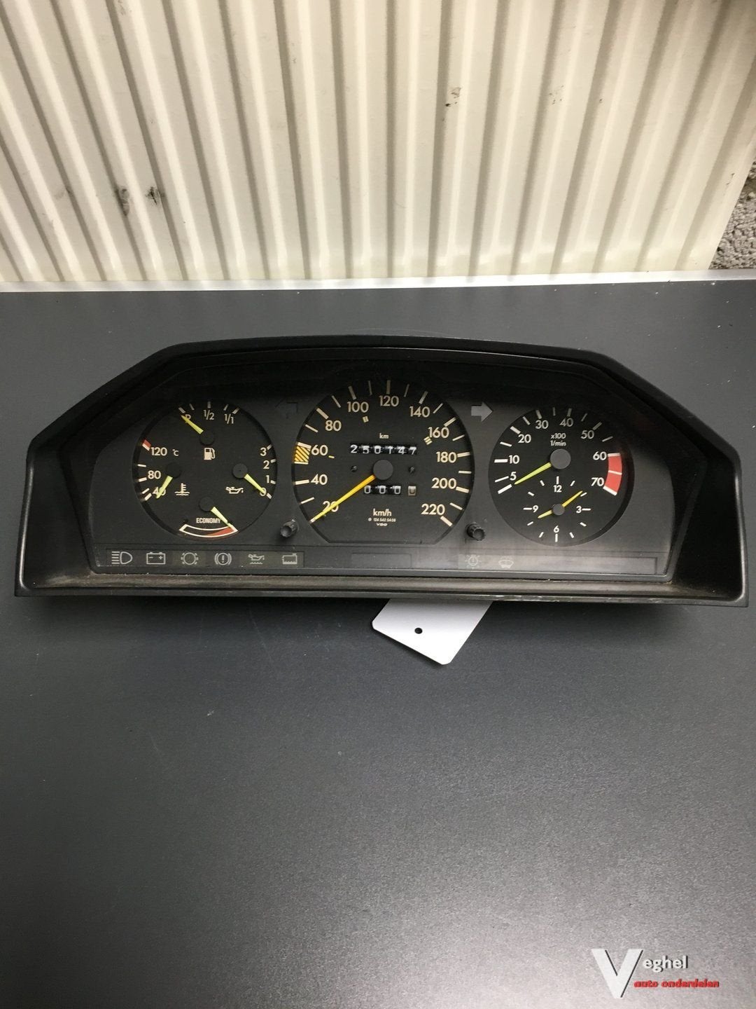 Mercedes W124    1984   Benzine    124 542 0406      Km Tell, Gebruikt, -, -, Ophalen of Verzenden