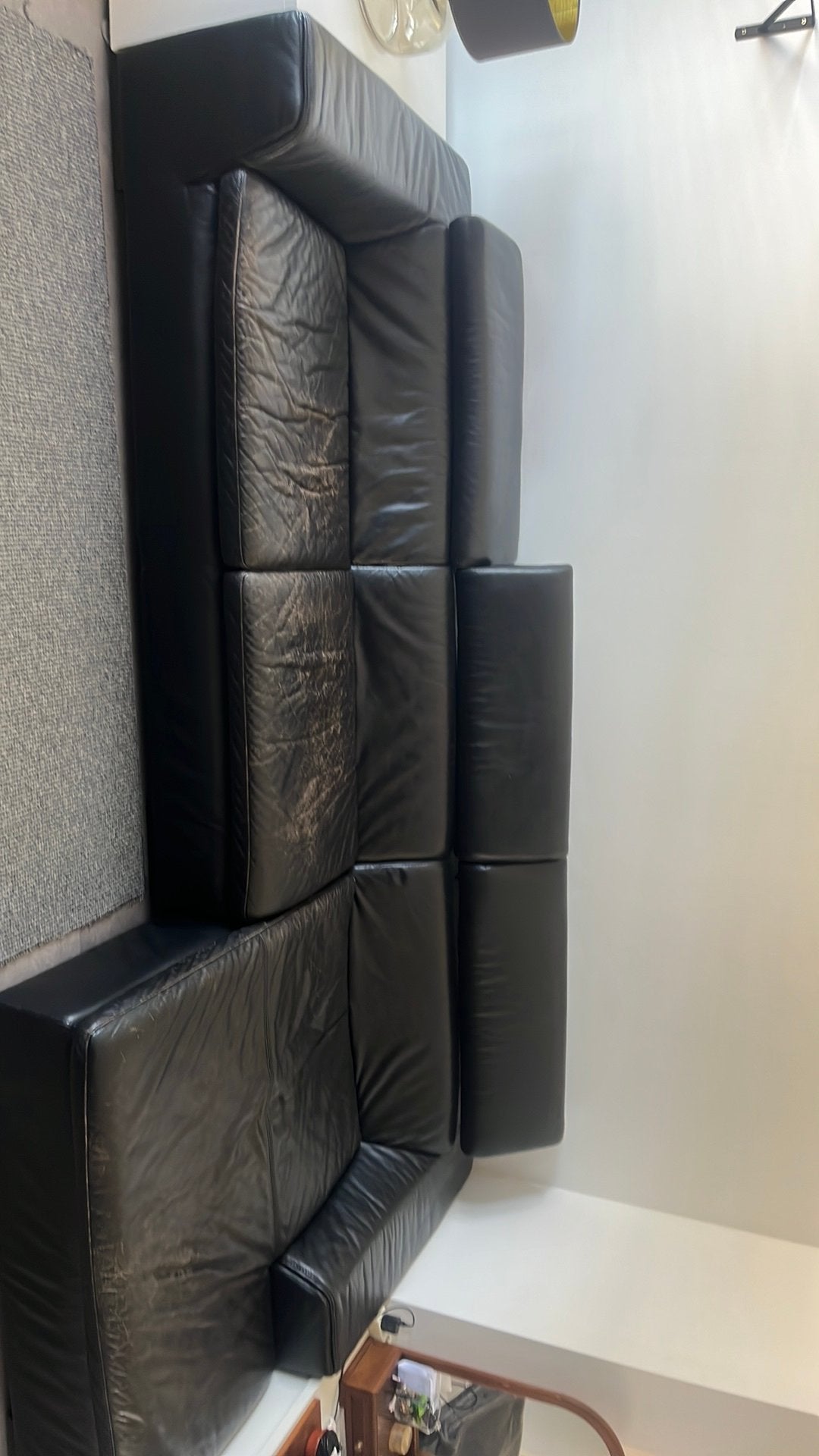 Zwarte leren zetel, Maison & Meubles, Canapés | Sofas & Chaises Longues, Comme neuf, Quatre personnes ou plus, Cuir, Enlèvement