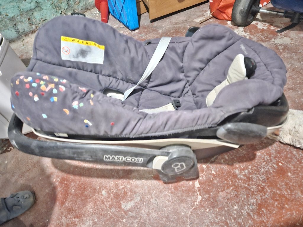 maxi cosi a donner, Enlèvement