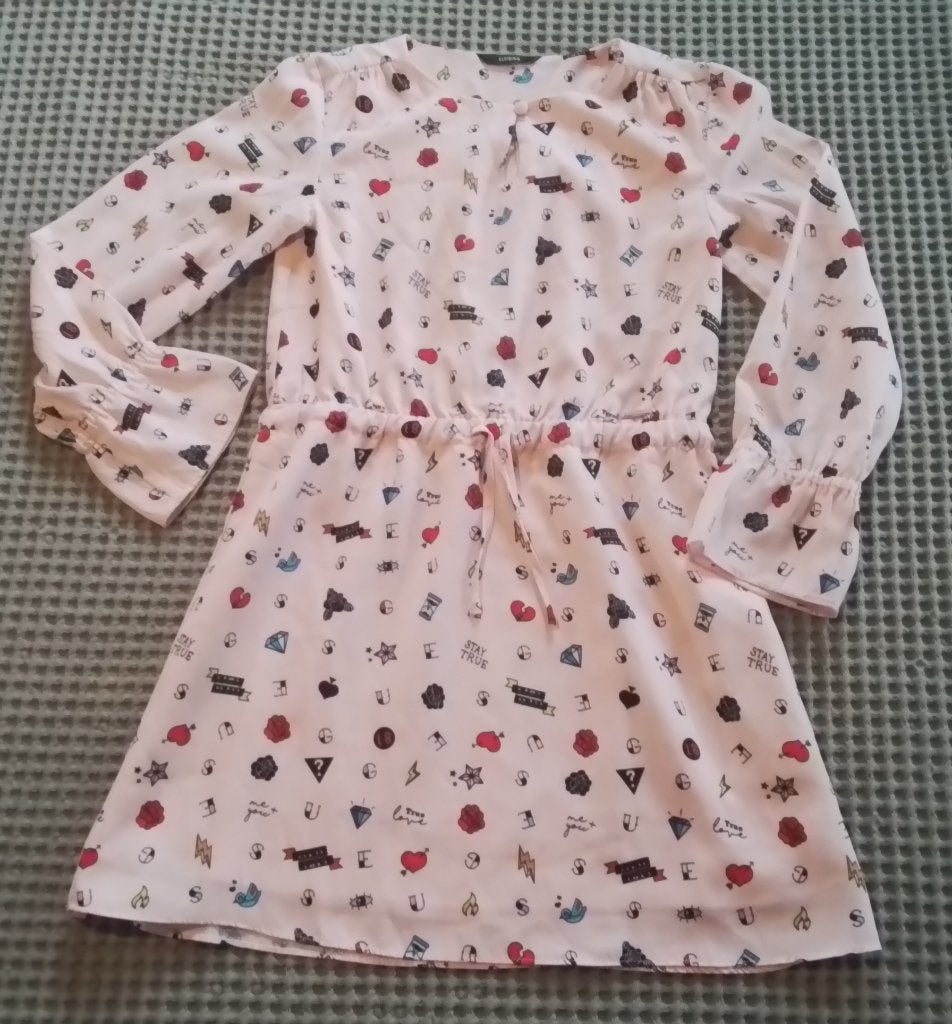 Kleedje Guess 8 jaar / 128, Enfants & Bébés, Vêtements enfant | Taille 128, Robe ou Jupe, Enlèvement ou Envoi, Utilisé, GUESS