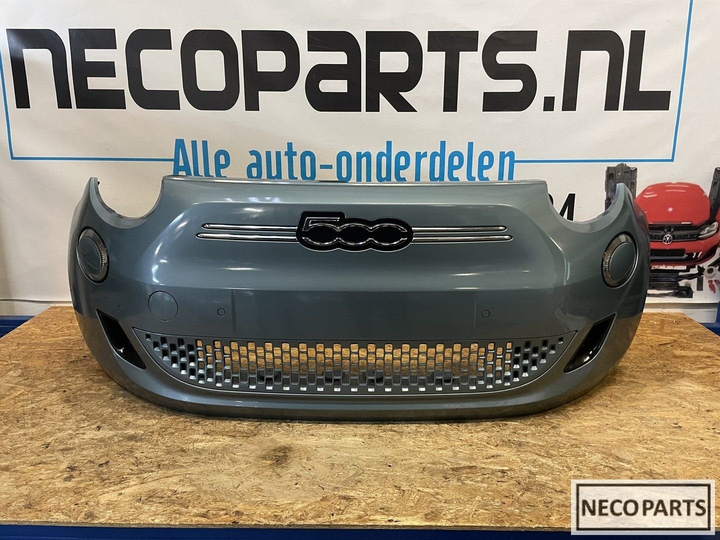VOORBUMPER FIAT 500 E 500E BUMPER COMPLEET GRILL ELEKTRISCH, Gebruikt, -, -, Ophalen of Verzenden