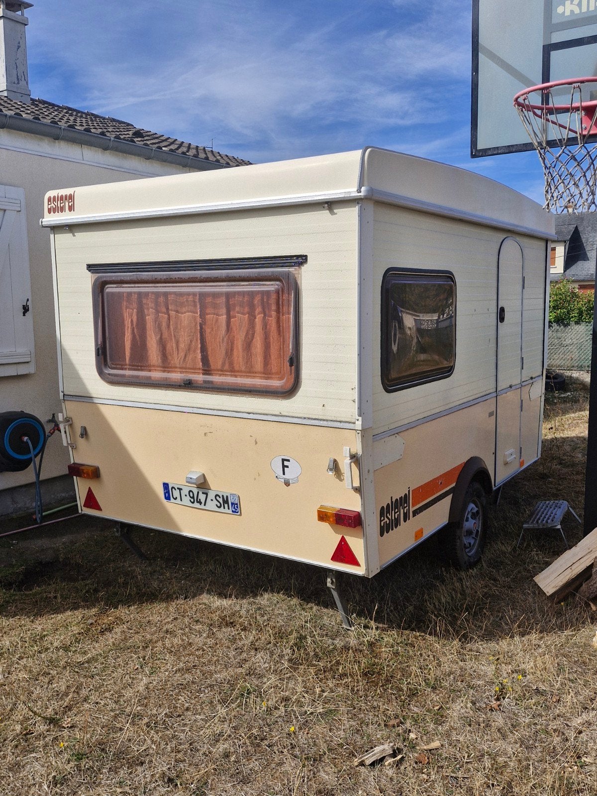 caravane pliante esterel, 2 lits séparés, Auvent, Jusqu'à 4 m, Esterel