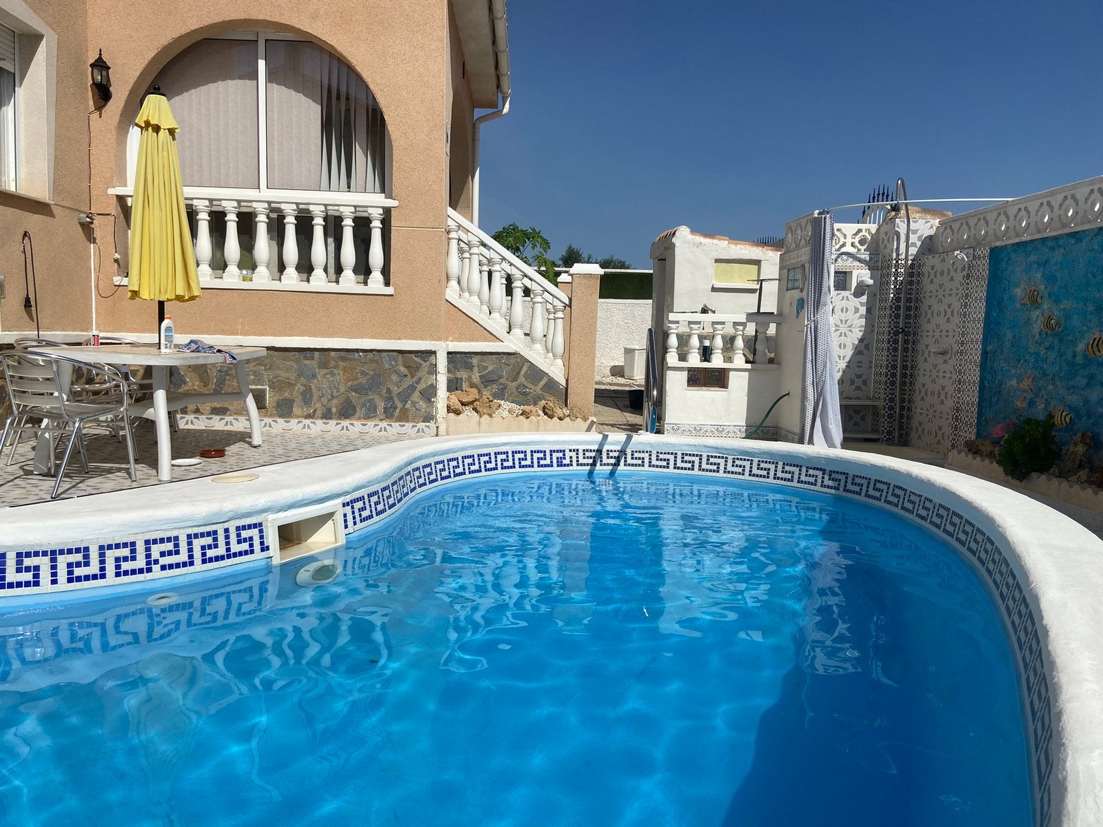 Villa met prive zwembad torevieja last minute 1tot 12 juli