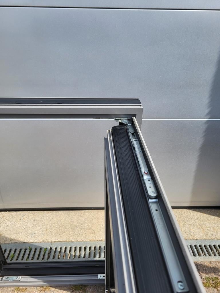 Super isolerend raam type aluk venta, Doe-het-zelf en Bouw, Rolluiken, Ophalen