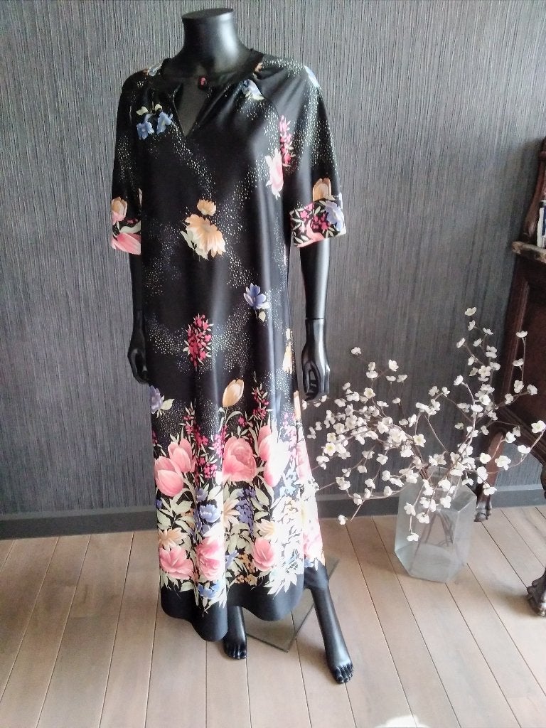 Vintage lange zomerjurk, Kleding | Dames, Lange vintage zomerjurk, Verzenden, Gedragen