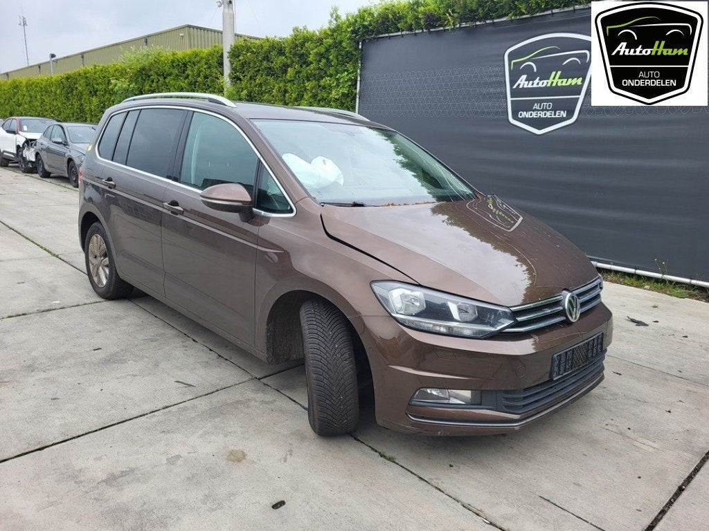 PHARE / OPTIQUE AVANT DROIT Volkswagen Touran (5T1), Dhr. J. Ham, Volkswagen, Administratie@autoham.nl, Utilisé