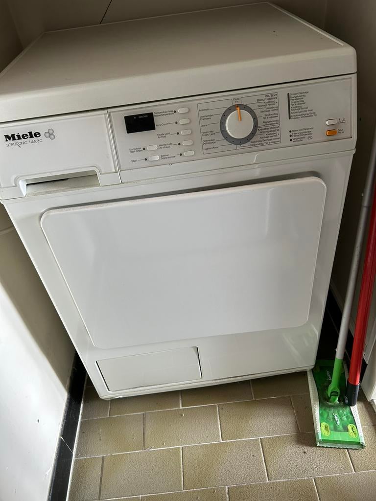 Droogkast Miele, Ophalen, 6 tot 8 kg, Gebruikt, Voorlader