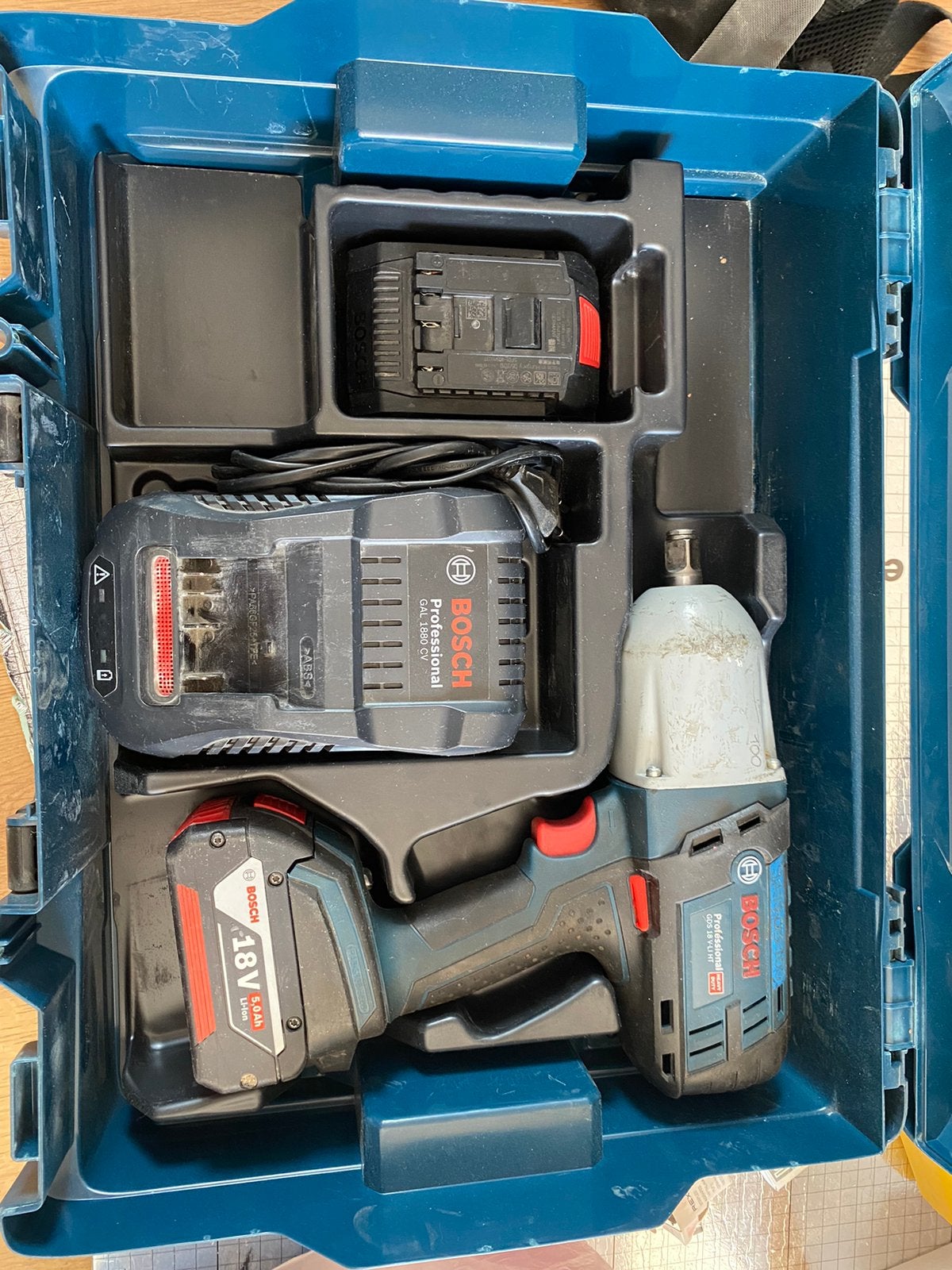 Boulonneuse professionnel Bosch GDS 18V, Bricolage & Construction, Outillage | Foreuses, Enlèvement, Comme neuf