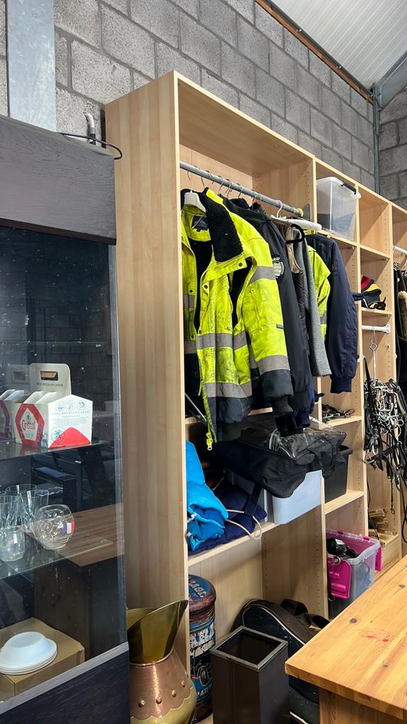Pax kast, Enlèvement, Utilisé