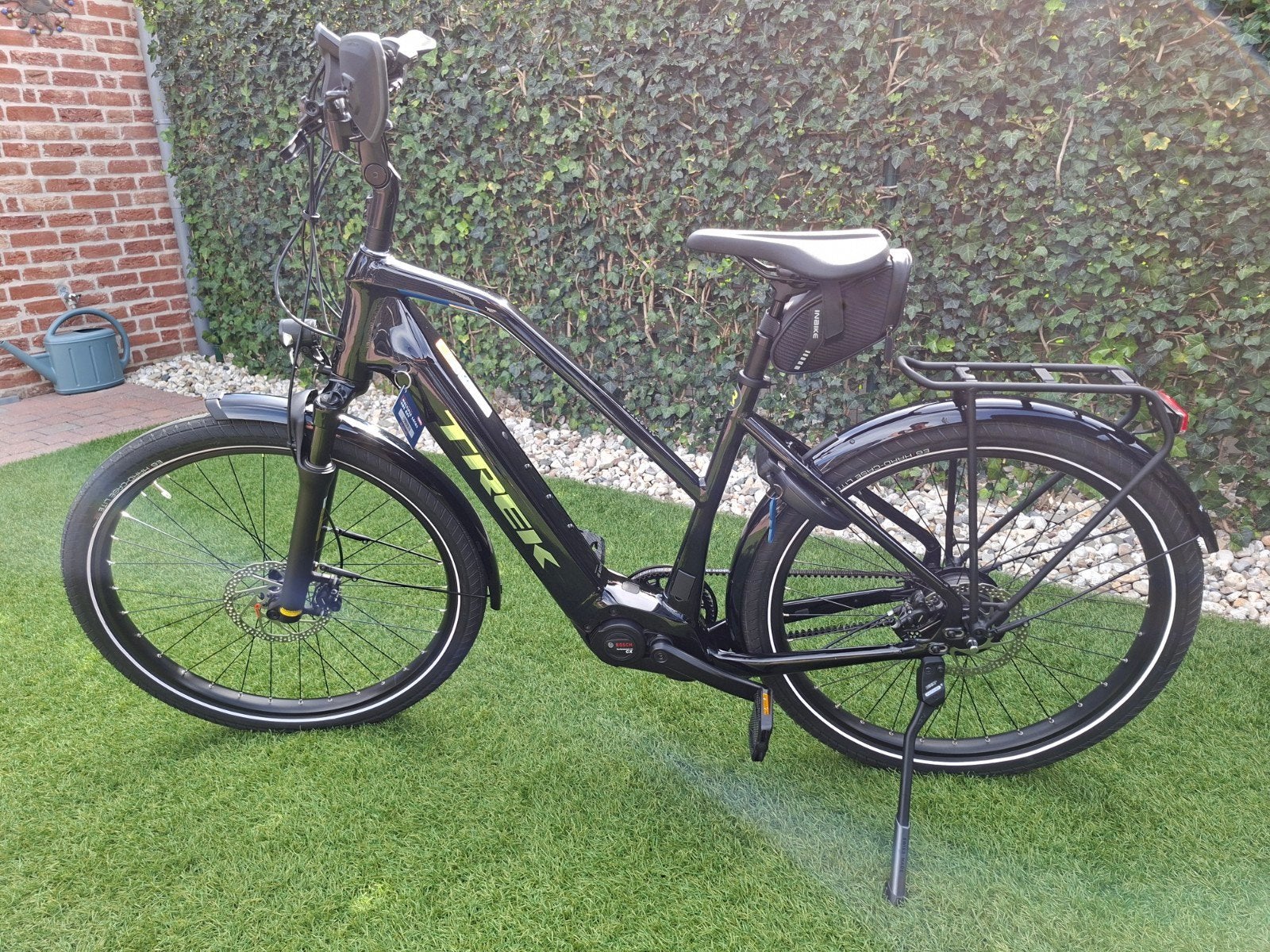 Trek Allant+ 9 Stagger – Slechts 256 km!!, Fietsen en Brommers, Elektrische fietsen, Ophalen