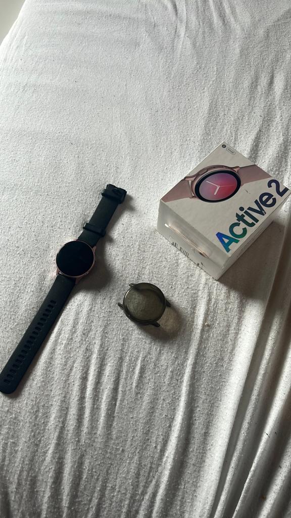 Samsung galaxy watch, active 2, Handtassen en Accessoires, Smartwatches, Ophalen of Verzenden, Zo goed als nieuw
