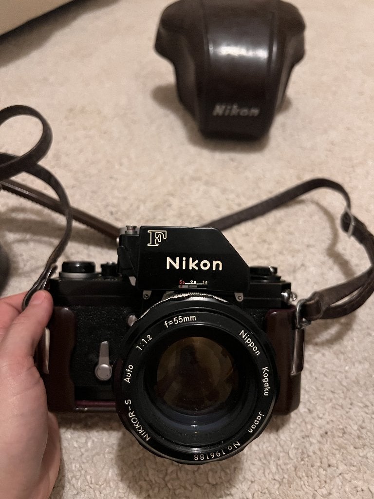 Nikon F Photomic FTn + 3 objectifs + accessoires d'origine, Enlèvement, Nikon, Accessoires, Zoom