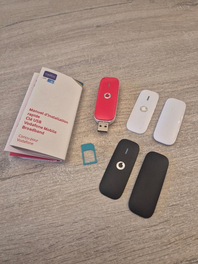 Vodafone clé 3G, Computers en Software, Ophalen of Verzenden, Zo goed als nieuw, Router, Vodafone