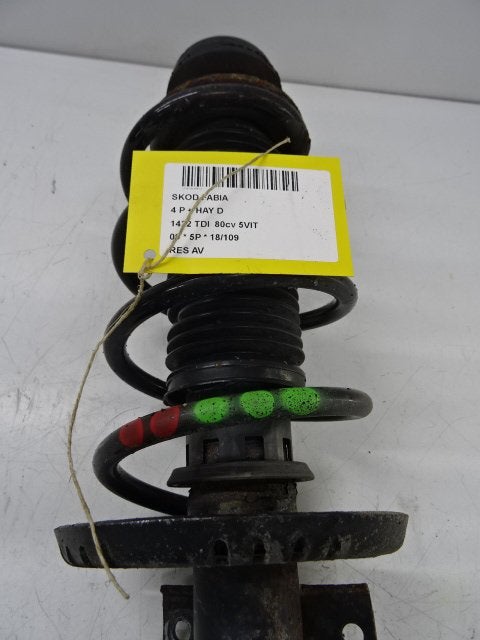 RESSORT DE SUSPENSION AVANT Skoda Fabia II (5J), Utilisé, Info@skoda-auto.de, Skoda, Max-Planck-Straße  3-5
64331  Weiterstadt, DE