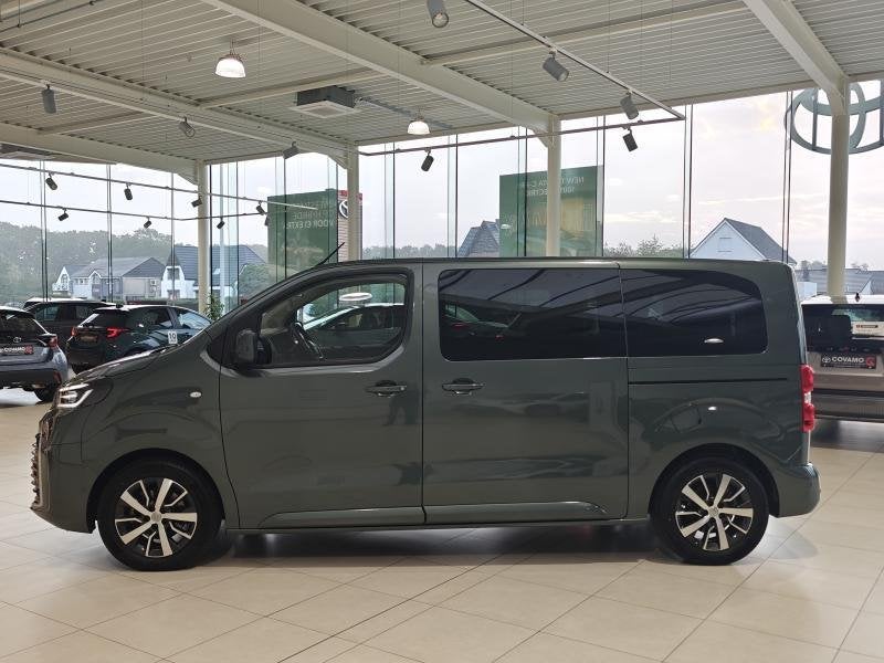 Toyota ProAce DEMO 1.500 KM!! EERSTE EIGENAAR! / Family PR 8, Auto's, 4 deurs, Euro 6, 144 pk, Bedrijf
