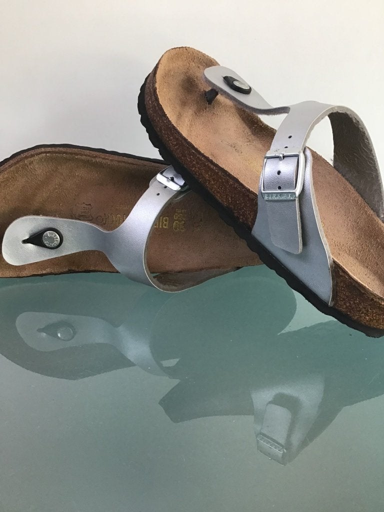 Birkenstock Gizeh 39 | argent | Livraison gratuite, Comme neuf, Envoi, Sandales de bain, Birkenstock