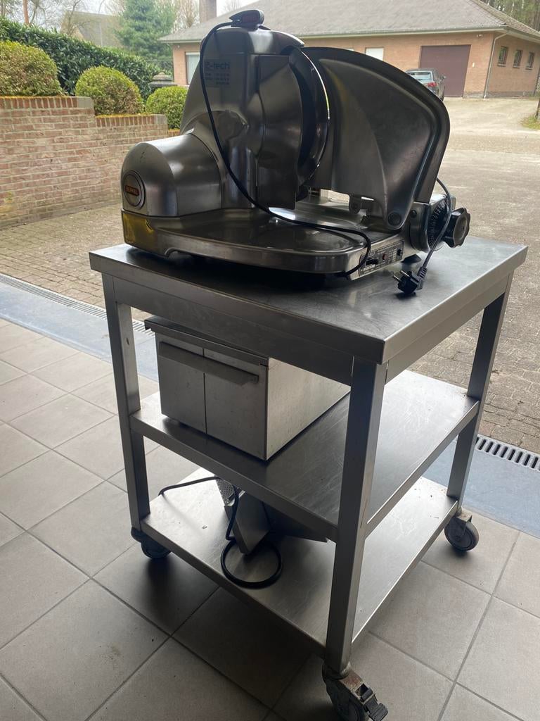 Berkel snijmachine 834, Enlèvement