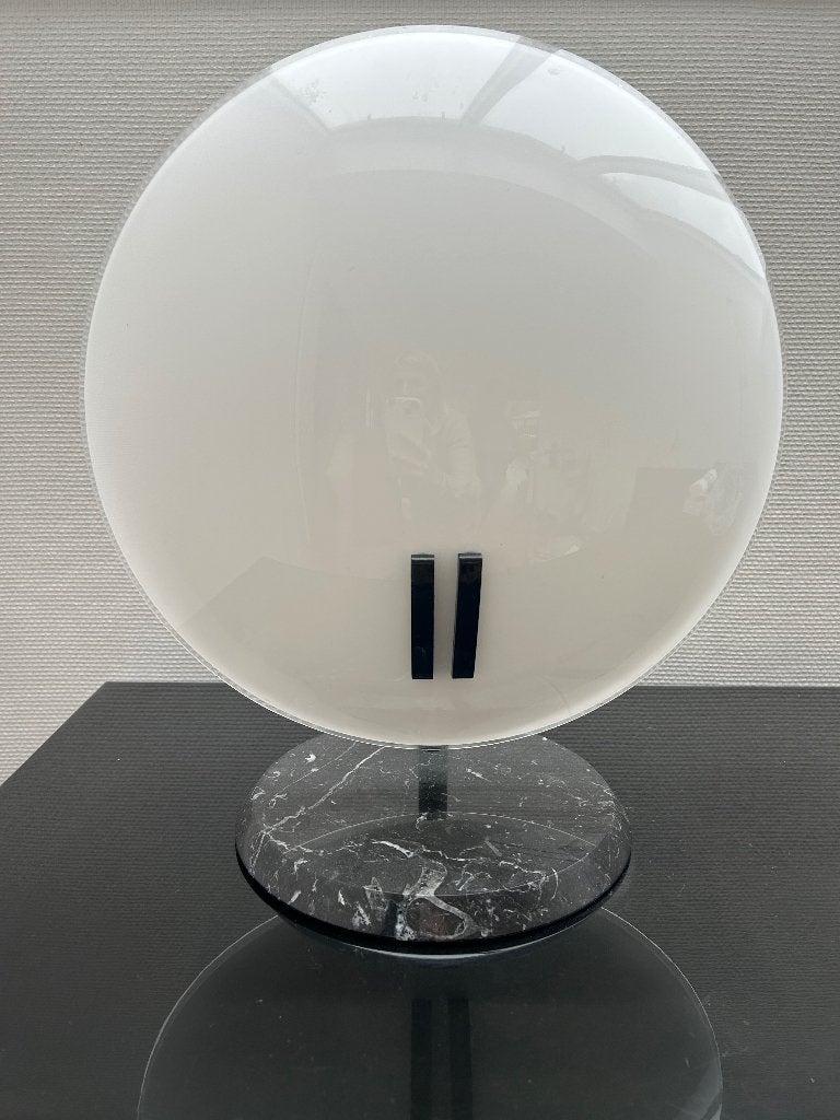 Designlamp OLUCE, Ophalen