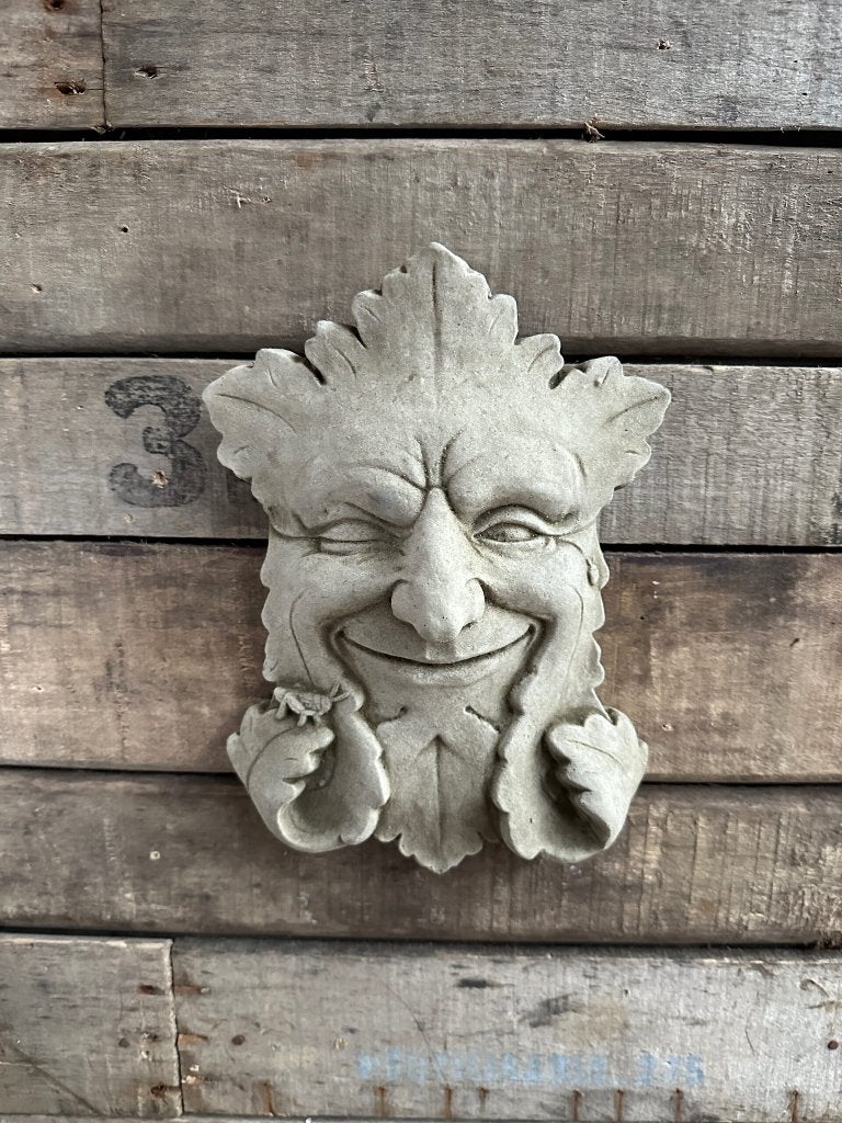 Betonnen tuinbeeld - Knipogende Greenman, Enlèvement ou Envoi, Neuf, Béton, Homme