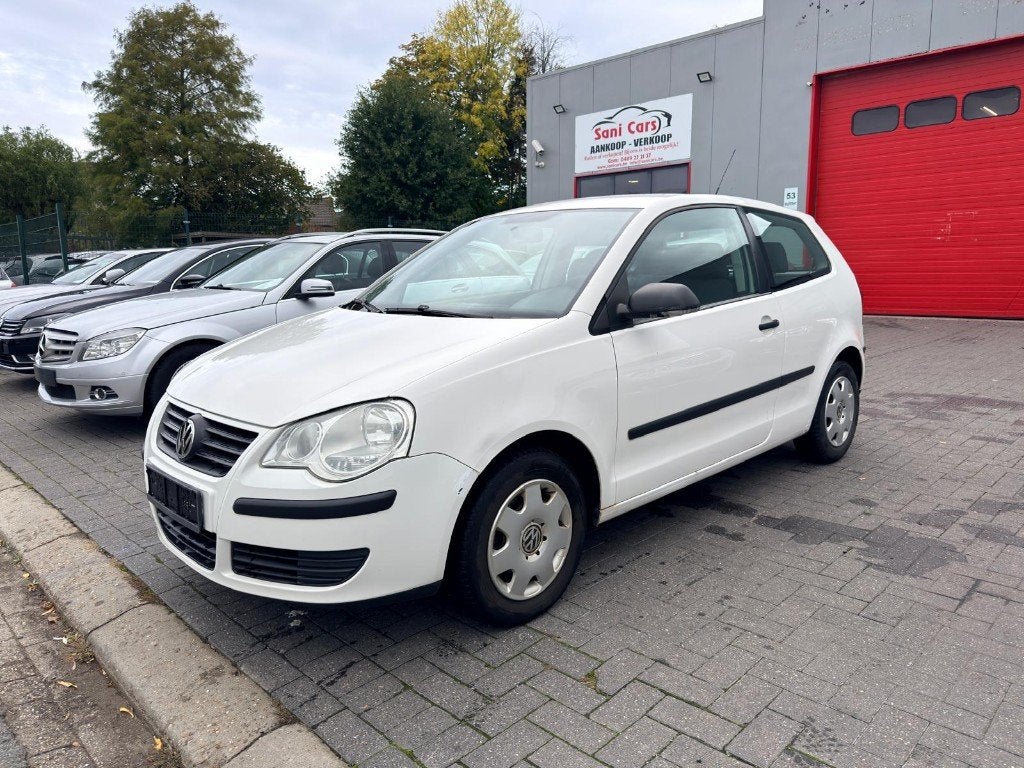 Volkswagen Polo 1.2 essence année 2009 145000 km bon état, Achat, Entreprise, Noir, 5 places