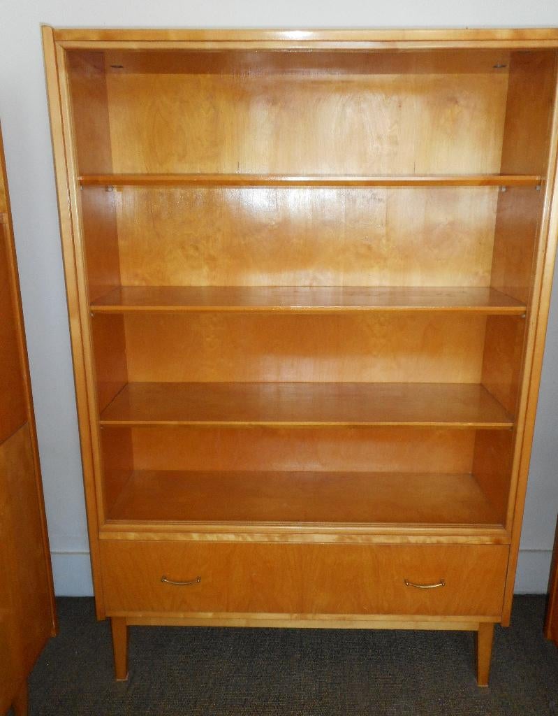 Vitrine vintage en bois clair – années 50‑60, Ophalen, Gebruikt, Met deur(en), 50 tot 100 cm
