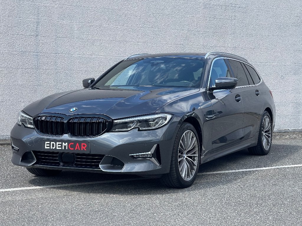 BMW 320d Luxury Line Panoramadak Laserlichten Harman/Kardon, Auto's, Automaat, Achterwielaandrijving, 4 cilinders, Bedrijf