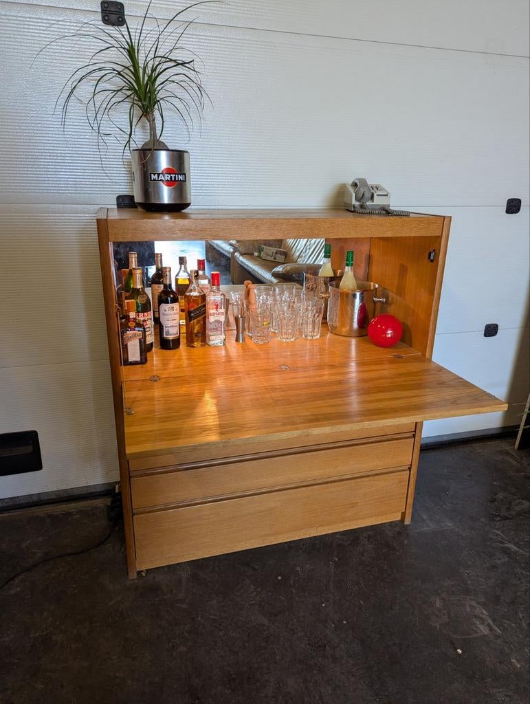 Mid Century Skandinavische barkast spiegel en verlichtin, Huis en Inrichting, Ophalen