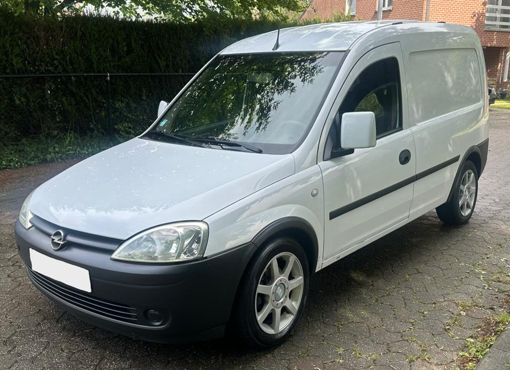 Opel combo automatique sera pret a immatriculé, Auto's, Bestelwagens en Lichte vracht, Automaat, Particulier, Te koop, ABS