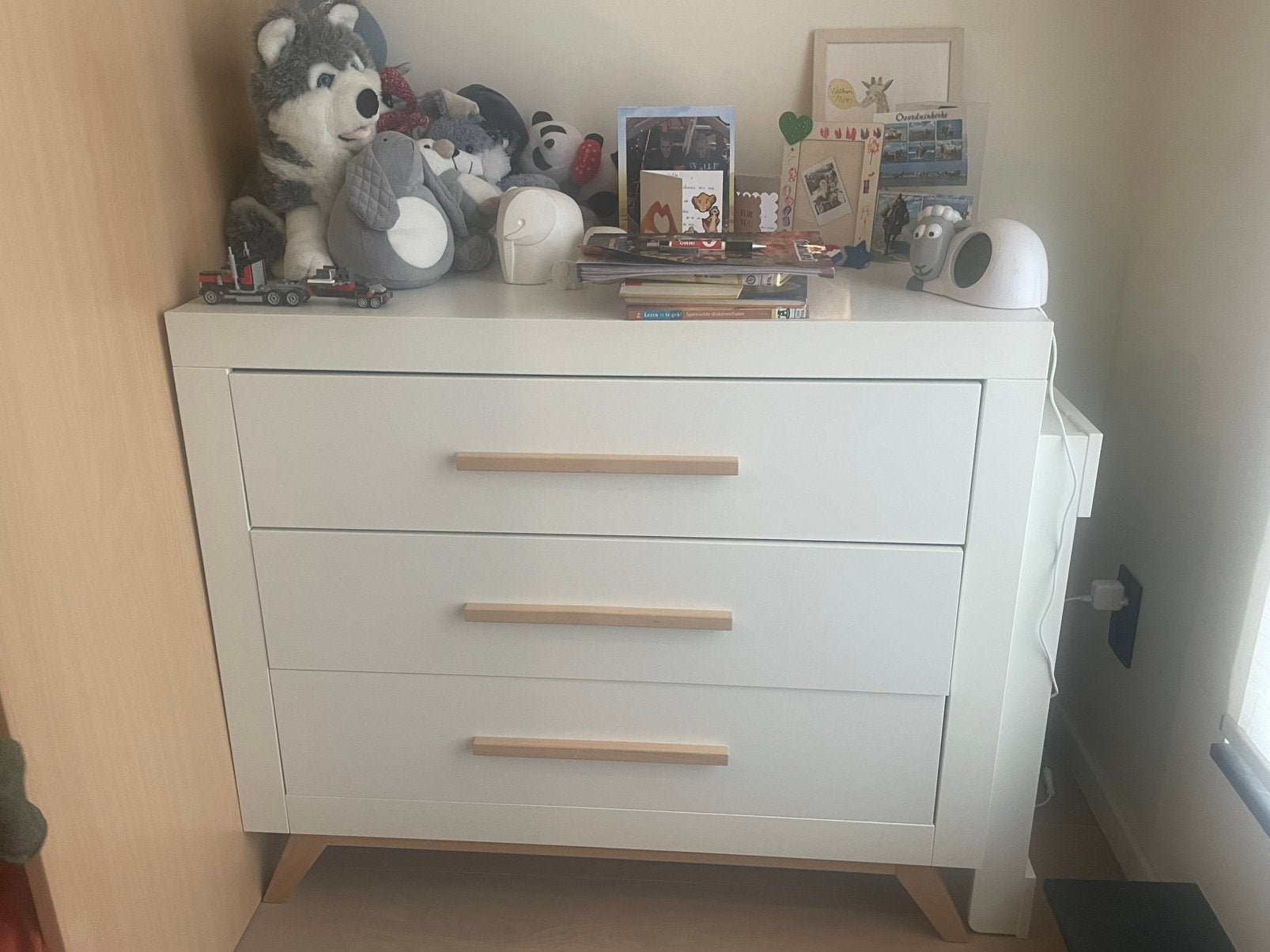 Commode avec table de soin blanche, Enlèvement, Comme neuf