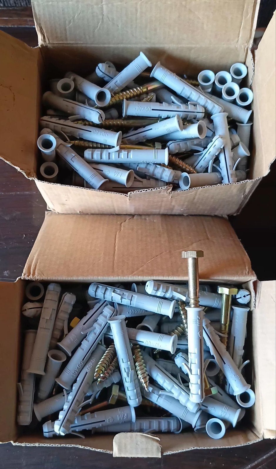 pluggen en bouten, Bricolage & Construction, Enlèvement, Chevilles