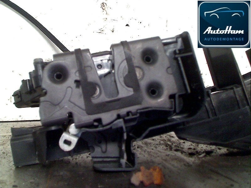 SERRURE DE PORTE RODS AVANT DROIT Ford Focus 2, Utilisé, Ford