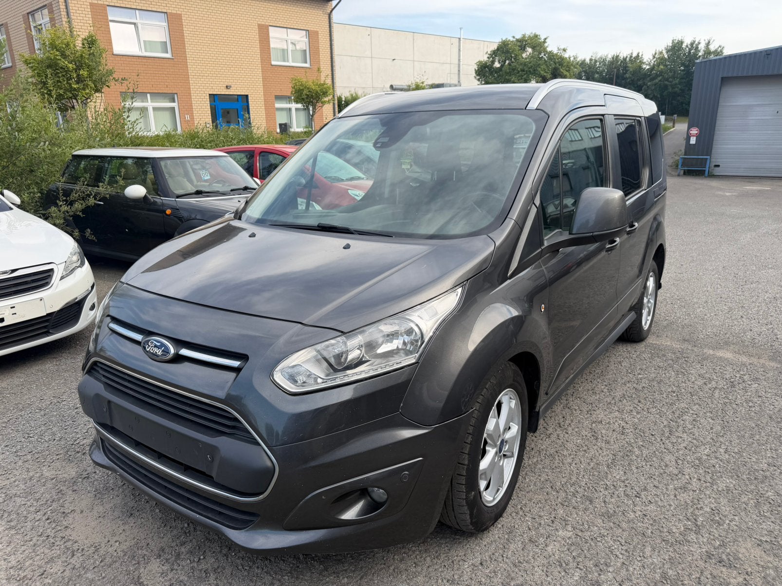Ford tourneo conect 1,5d euro6b 2016 226000km, Autos, Ford, Achat, Euro 6, Entreprise, 4 cylindres