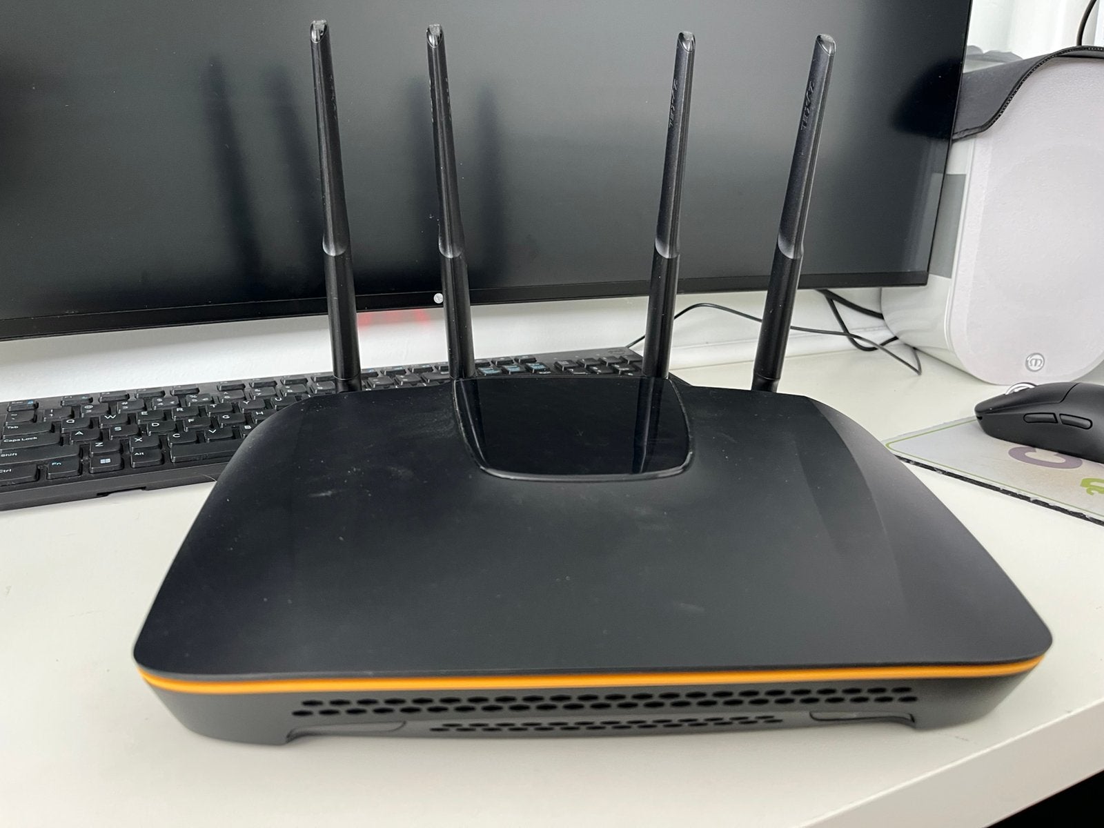 ZyXEL Armor Z1 NBG6816 AC2350, Enlèvement, Utilisé, Routeur