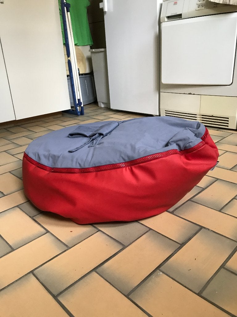 BABY ZITZAK met 3-punts harnas, Ophalen, Zo goed als nieuw