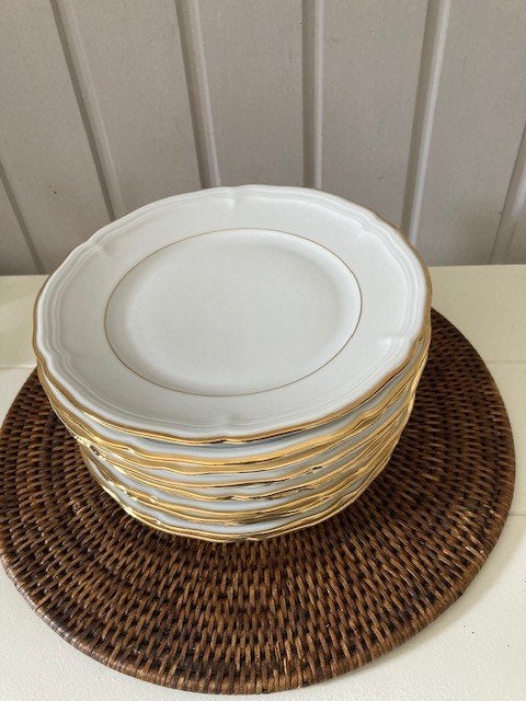 Assiettes à dessert vintage à bords dorés, Maison & Meubles, Enlèvement, Utilisé, Vintage, Assiettes(s)
