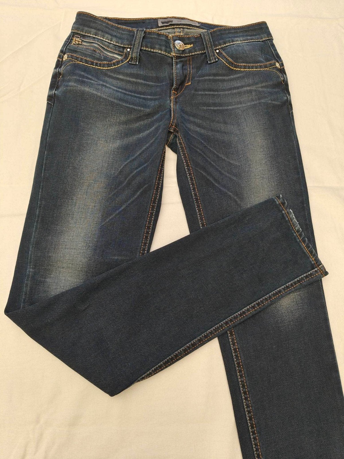 Jean Levi's femme W26 – bleu denim – très bon état, Levi's, Enlèvement ou Envoi, Comme neuf, Bleu