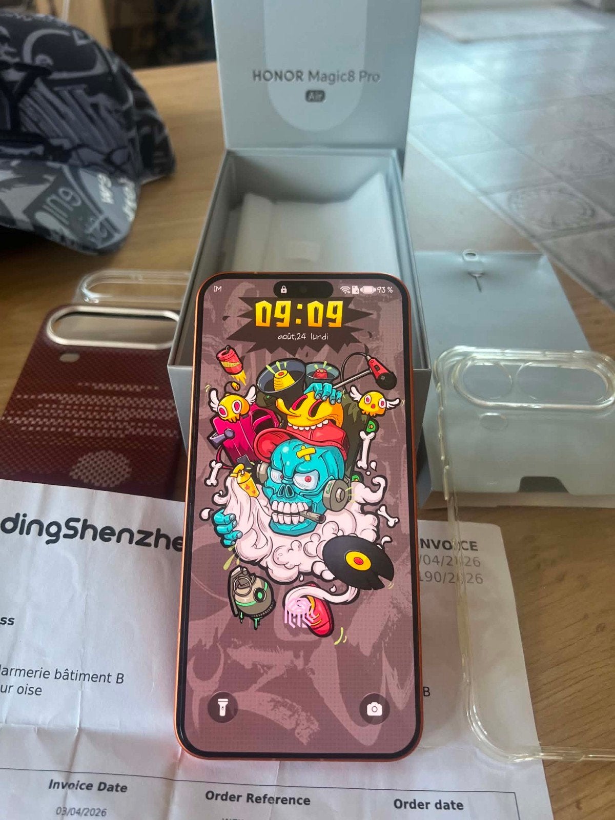 ️ Échange ️ HONOR Magic 8 pro air neuve