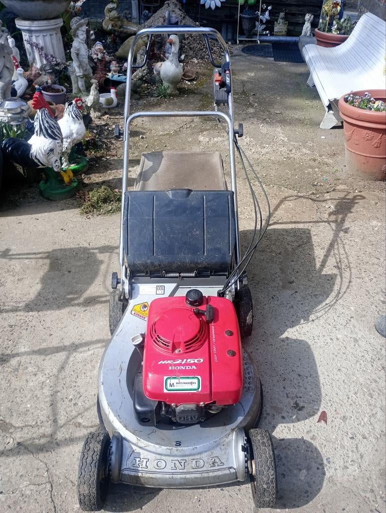Honda grasmaaier zelftrek, Tuin en Terras, Grasmaaiers, Ophalen