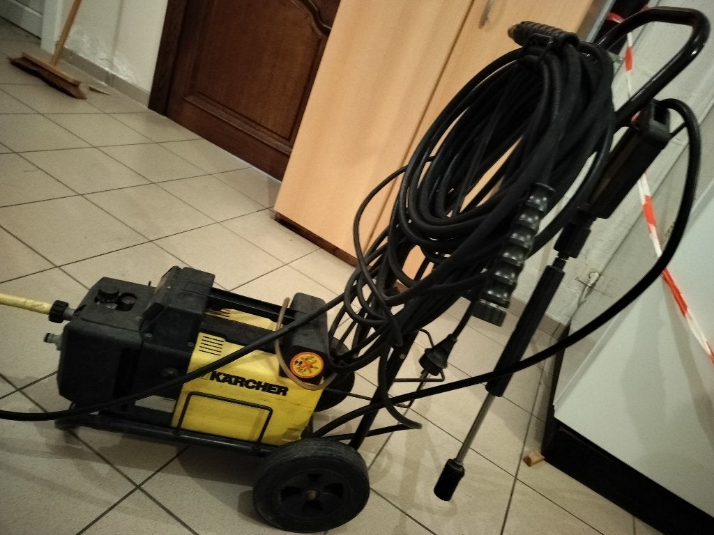 Kärcher HD-serie professionele hogedrukreiniger, Ophalen, Gebruikt