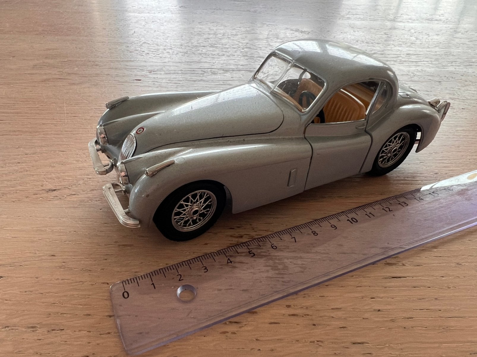 Jaguar XK 120 1948, Hobby & Loisirs créatifs, Enlèvement ou Envoi, Comme neuf, Burago