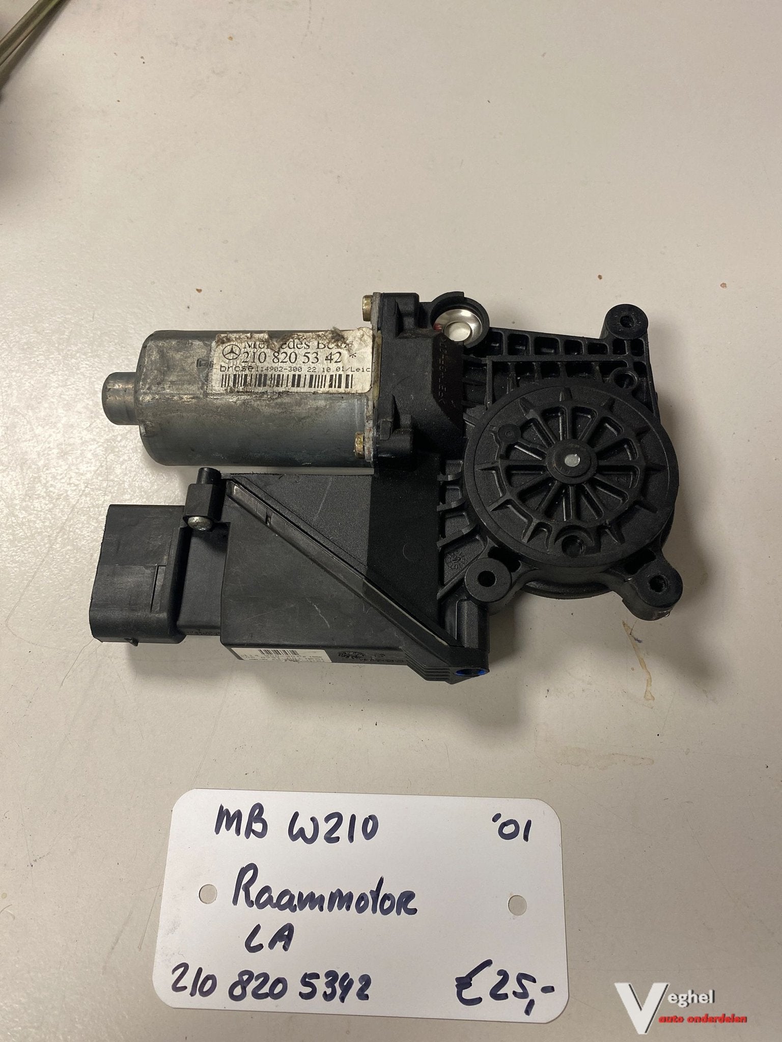Mercedes W210 2001 Raammotor 210 820 5342, -, Utilisé, -, -