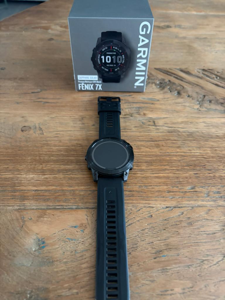 Garmin fenix 7x saphire solar, Handtassen en Accessoires, Sporthorloges, Ophalen, Conditie, Zo goed als nieuw
