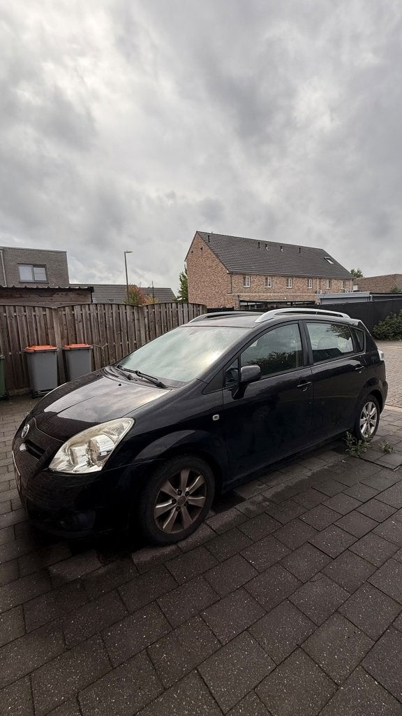 Toyota Corolla Verso te koop, Voorwielaandrijving, Zwart, 4 cilinders, Corolla