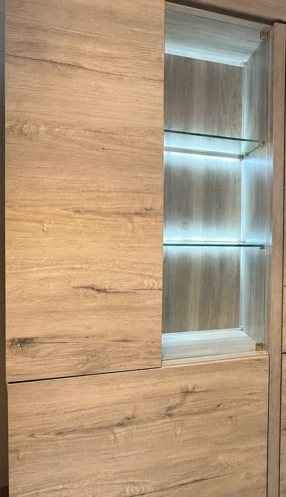 Vitrine salle à manger (1 simple), Avec tablette(s), Comme neuf, Autres matériaux, Décor chêne millenium & gris clair