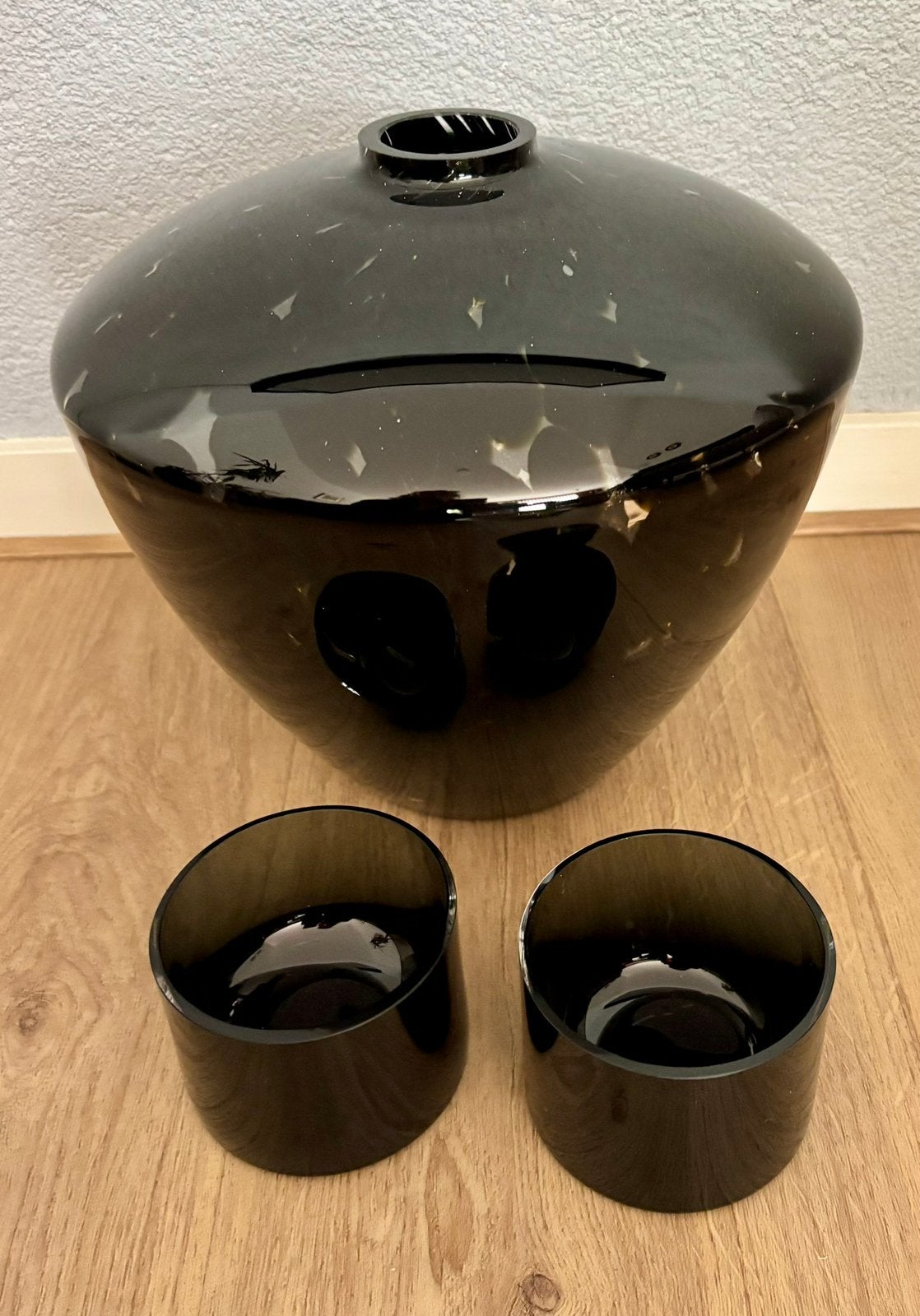 zwarte glazen vaas & 2 bijpassende waxinelichthouders, Maison & Meubles, Accessoires pour la Maison | Vases, Enlèvement, Comme neuf