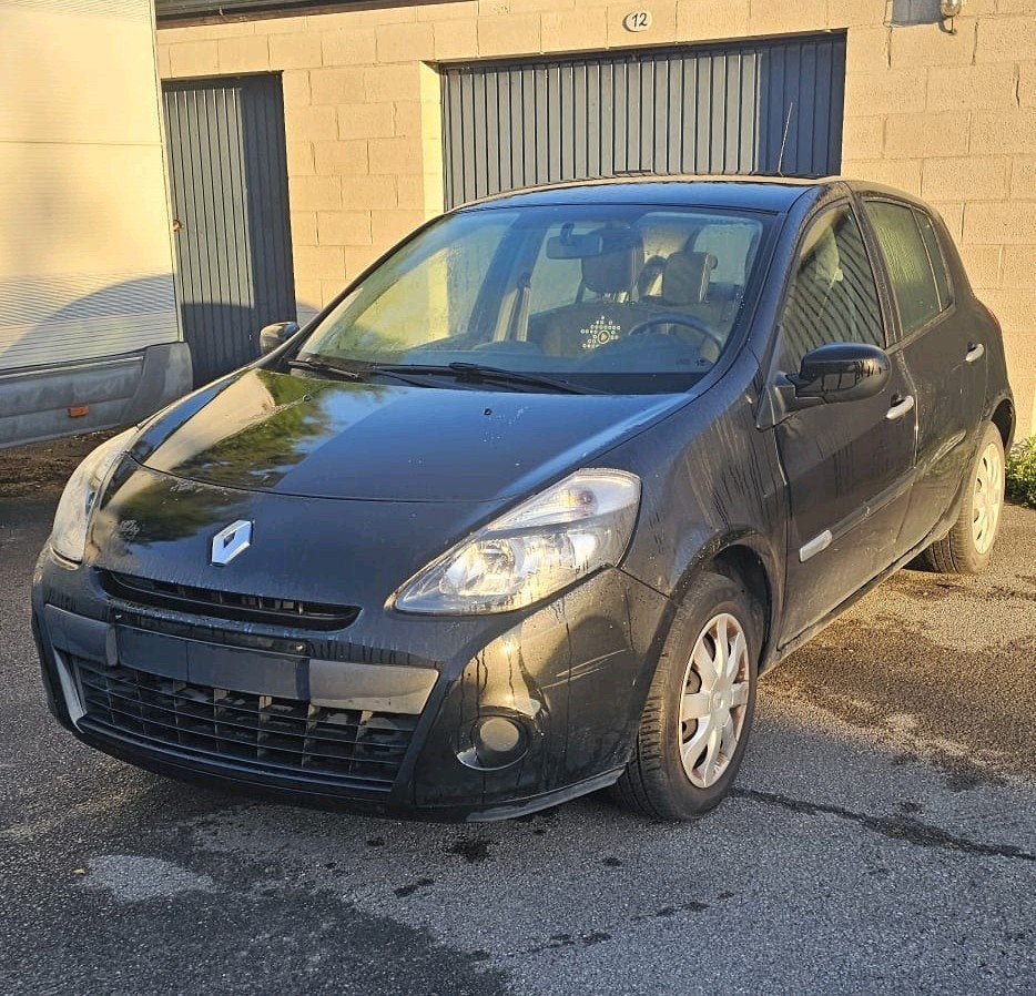 Renault Clio 1.2 5 portes, Euro 5, Achat, 1160 cm³, Noir